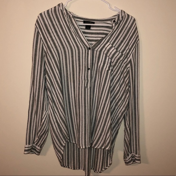 Lucky Brand Striped Long Sleeve - Picture 4 of 8